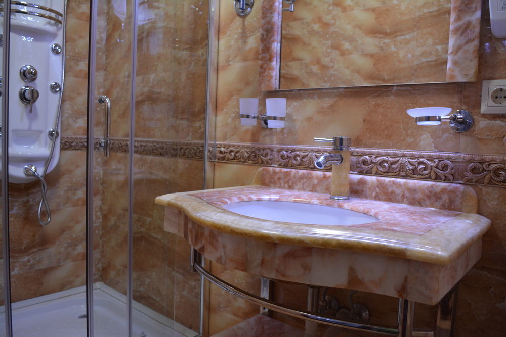 Elegant Boutique Rustaveli Ξενοδοχείο Τυφλίδα Εξωτερικό φωτογραφία